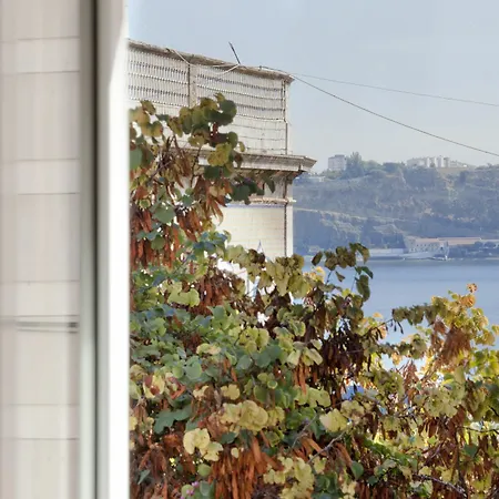Feeling Tejo Apartment *